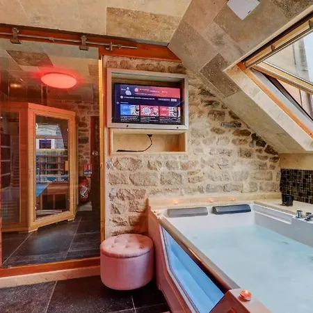 Sous Mon Toit - Sauna & Jacuzzi Digione