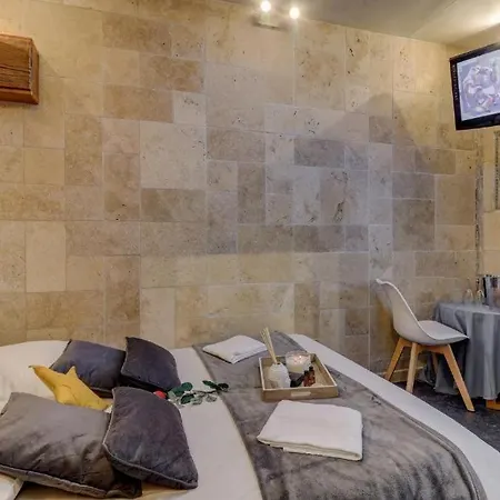 Appartamento Sous Mon Toit - Sauna & Jacuzzi Digione